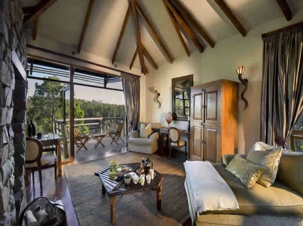 Tsala Treetop Lodge Double Bed Room